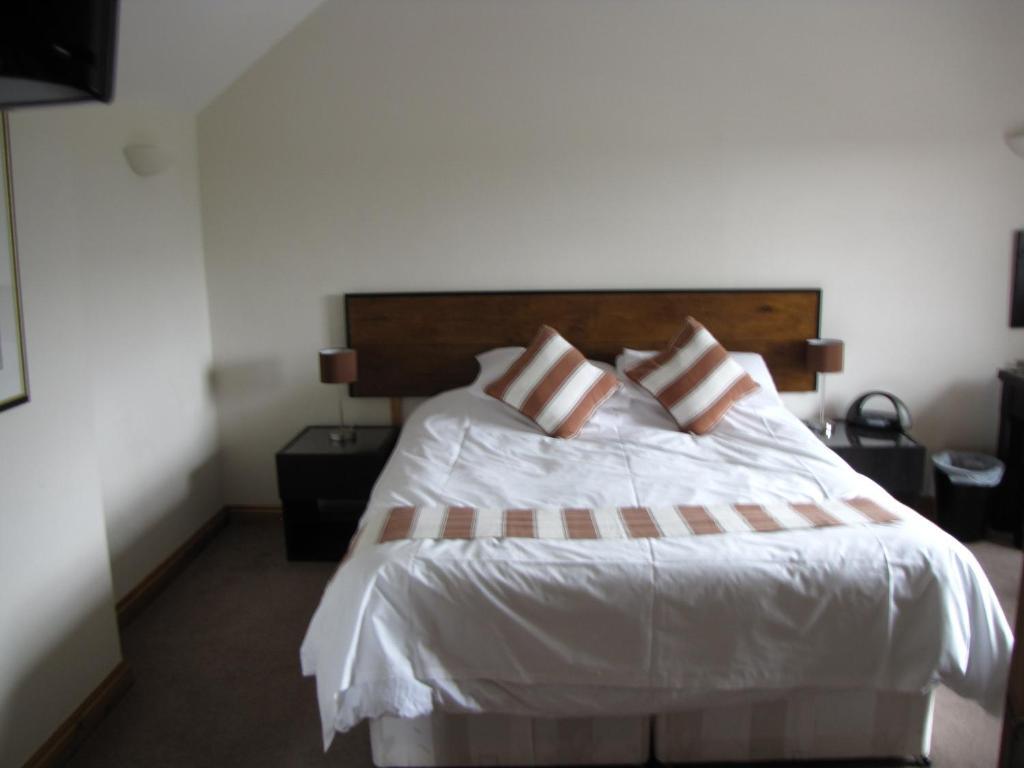 Rose & Crown Hotel Tenbury Habitación foto
